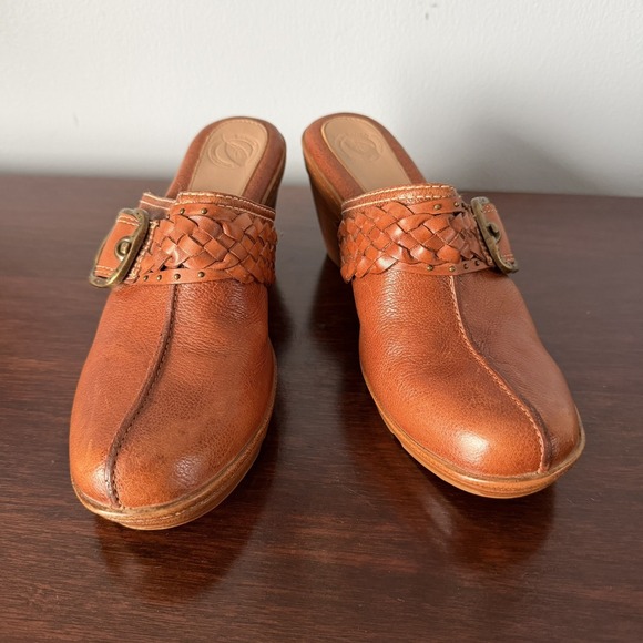 Nurture Brown Leather Clogs Braided Leather Buckle Womens Slip on Size 7.5 - Picture 2 of 14